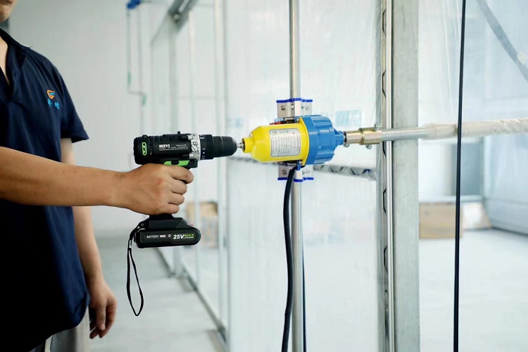 Automotive Roll Up Motor